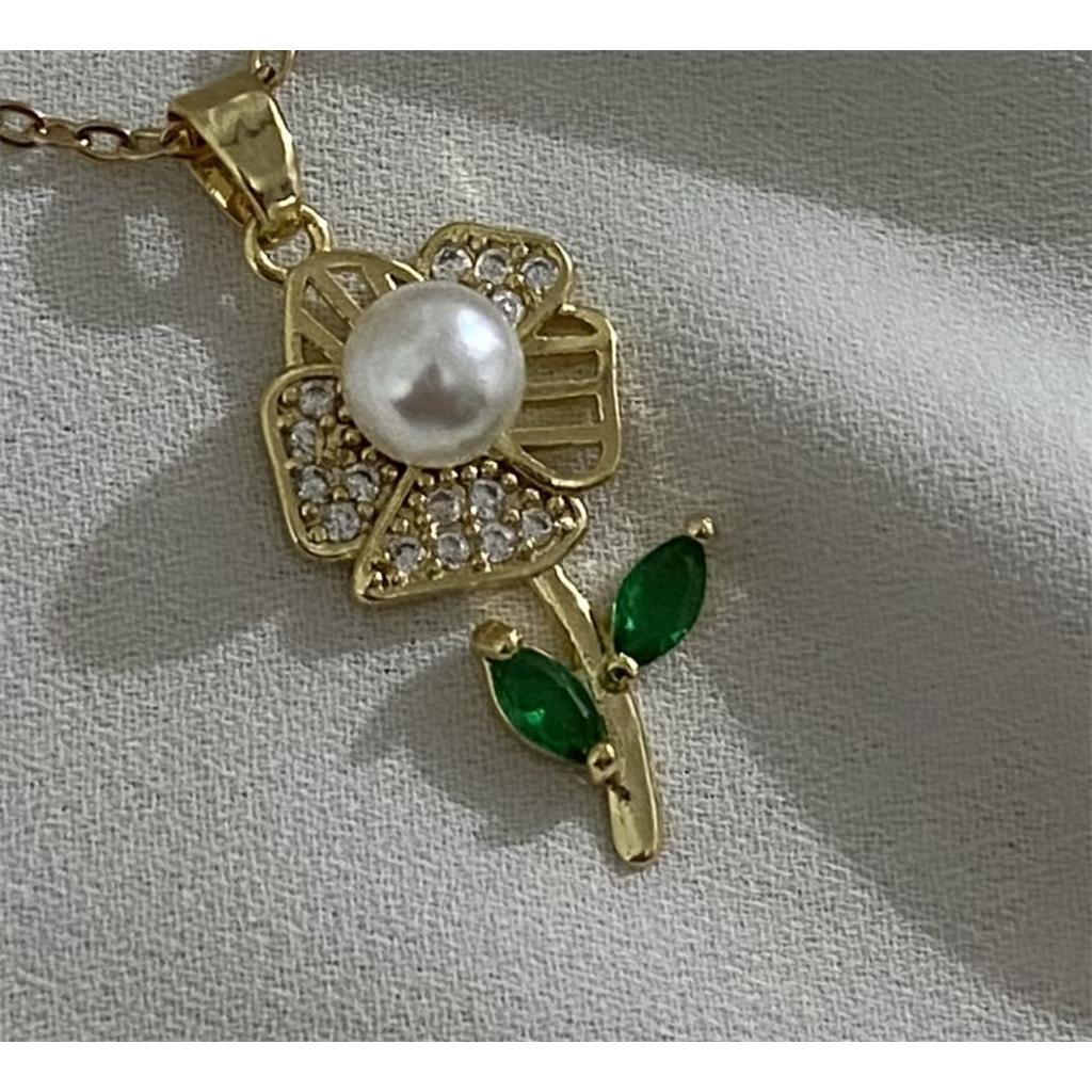 Zeycan Şık Kadın Gold Renk Zirkon Taş ve İnci Süslemeli Altın Çelik Kolye